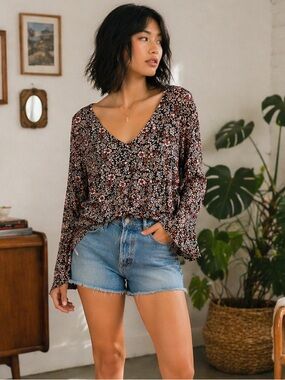 American Eagle Floral Tie Bell Sleeve Top